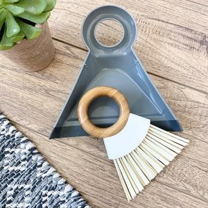 Full Circle Home TINY TEAM Mini Brush Dustpan Set